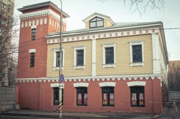 Пожарная часть на улице Хромова